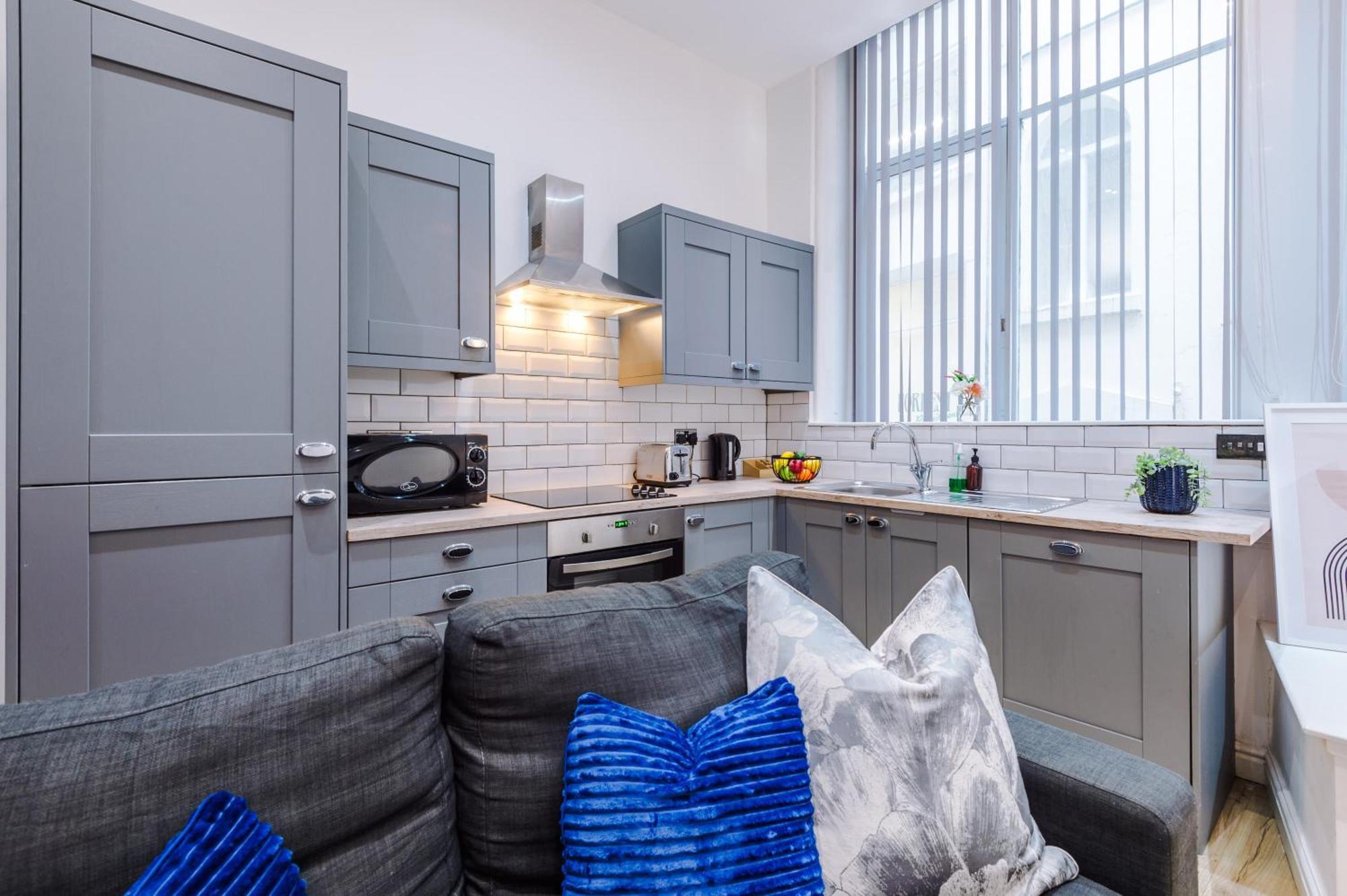 Modern 2-Bedroom Apt In The Heart Of City Centre 리버풀 외부 사진